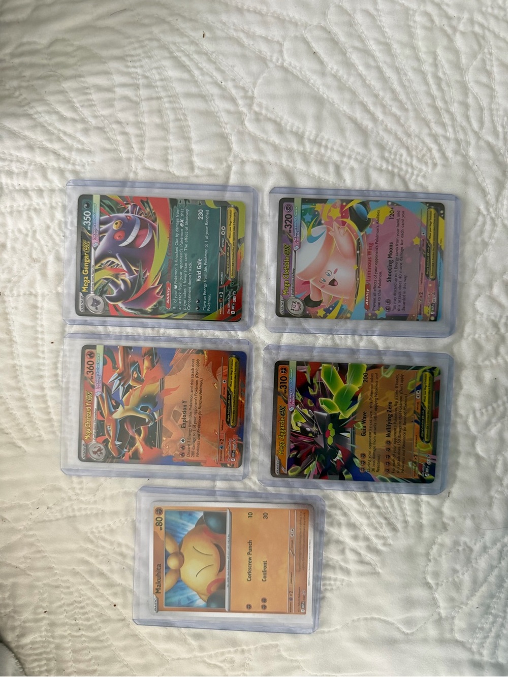 Pokémon Card Lot - Picture 2 of 2